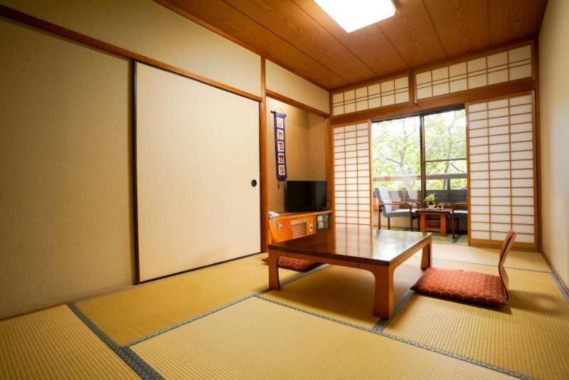 Ryokan Misato Minamioguni Exterior photo
